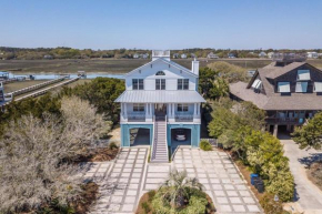 Unwind and Indulge at Five Stars Beach Home